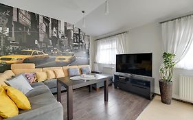 Grand Apartments - Exclusive Beach Apartment